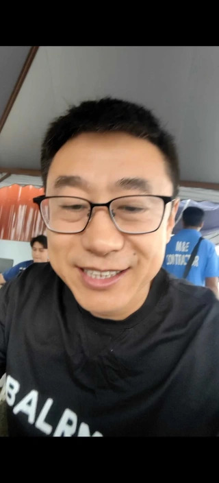大飞朋友圈照片